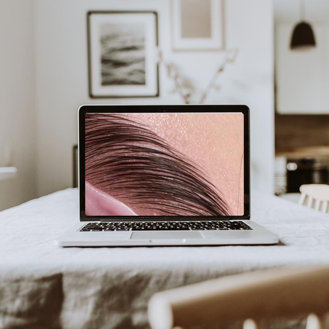 Présentation de la formation en ligne pour la technique sourcils Browlift ADR by Floriane.